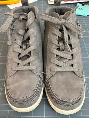 BILLY Footwear Sneaker Lace Mid Top
- Stone Gray Women’s 7.5